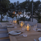 Villa-Terrasse-abends